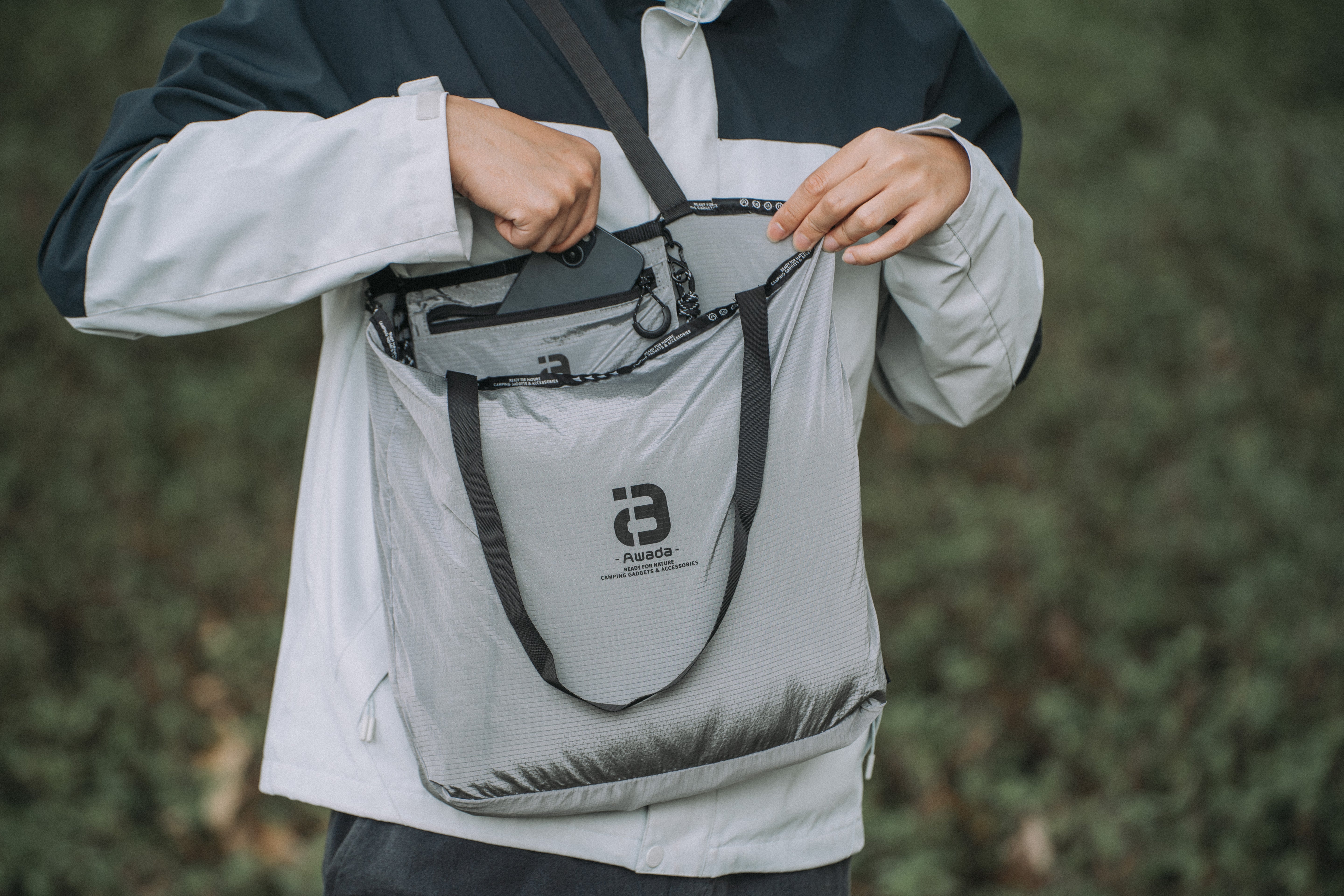Awada ダブルユース折りたたみショルダーバッグ Dual-Use Foldable Crossbody Bag